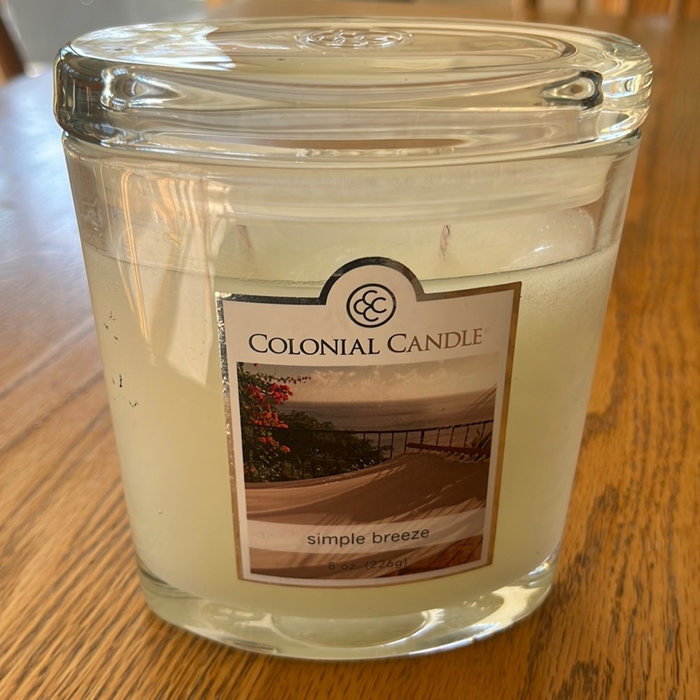 Colonial Candle Simple Breeze 8oz 2 Wicks